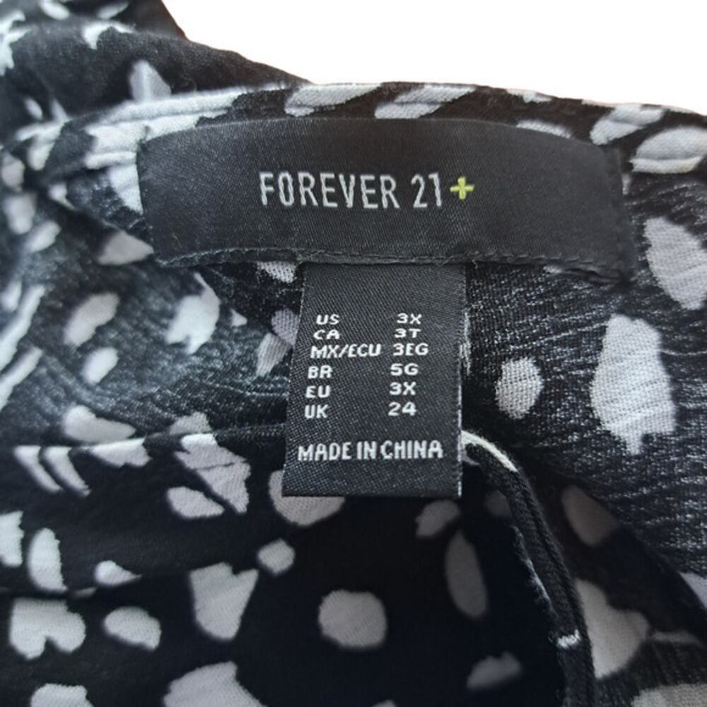 Forever 21 blouse size 3X - Picture 3 of 3